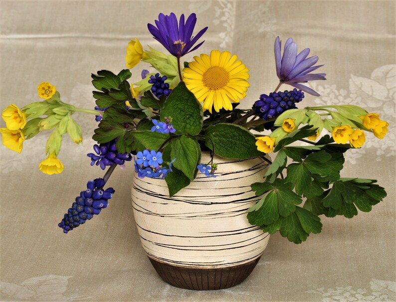 ceramic vase image 1