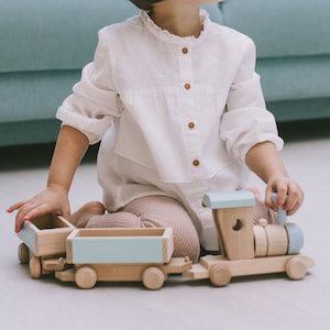Houten trein met koetsen - Houten decor - Unisex kinderkamerinrichting - Cadeau voor kinderen - babycadeau - peuterkerstcadeau