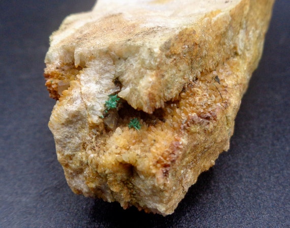 【鉱物 蛍石 原石】アメリカ ニューメキシコ・ビンガム・ブランチャード鉱山 ゾーニング フローライト 群晶 蛍光 カラーチェンジ 109.1g 鉱物 蛍石 水晶 原石アメリカ・ニューメキシコ・ビンガム・ブラン