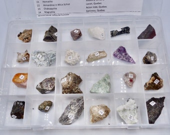 Coffret de 24 minéraux divers et minéraux formant des roches