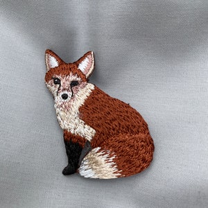 Fox Patch for Bags and T-Shirts. Cute Iron on Embroidery Appliqué Bee lover Animal motif  Patches