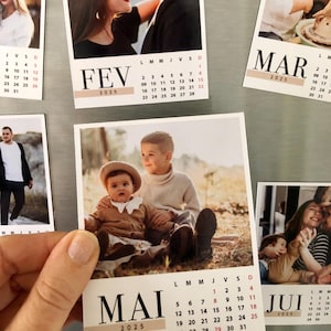 Personlig magnetisk månadskalender med foton