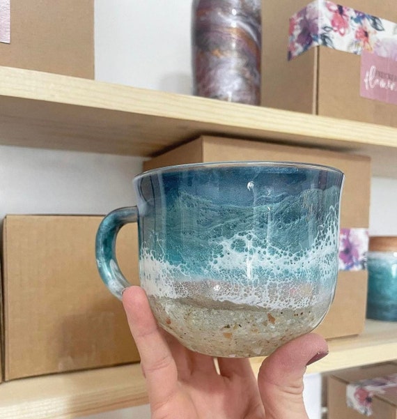 Beach Inspired Coffee Mug, Hand Poured Resin Art, Cocktail Glass, Wine  Glass Personalized, Glass Coffee Mug, Glassware, Stemless Wine Glass 