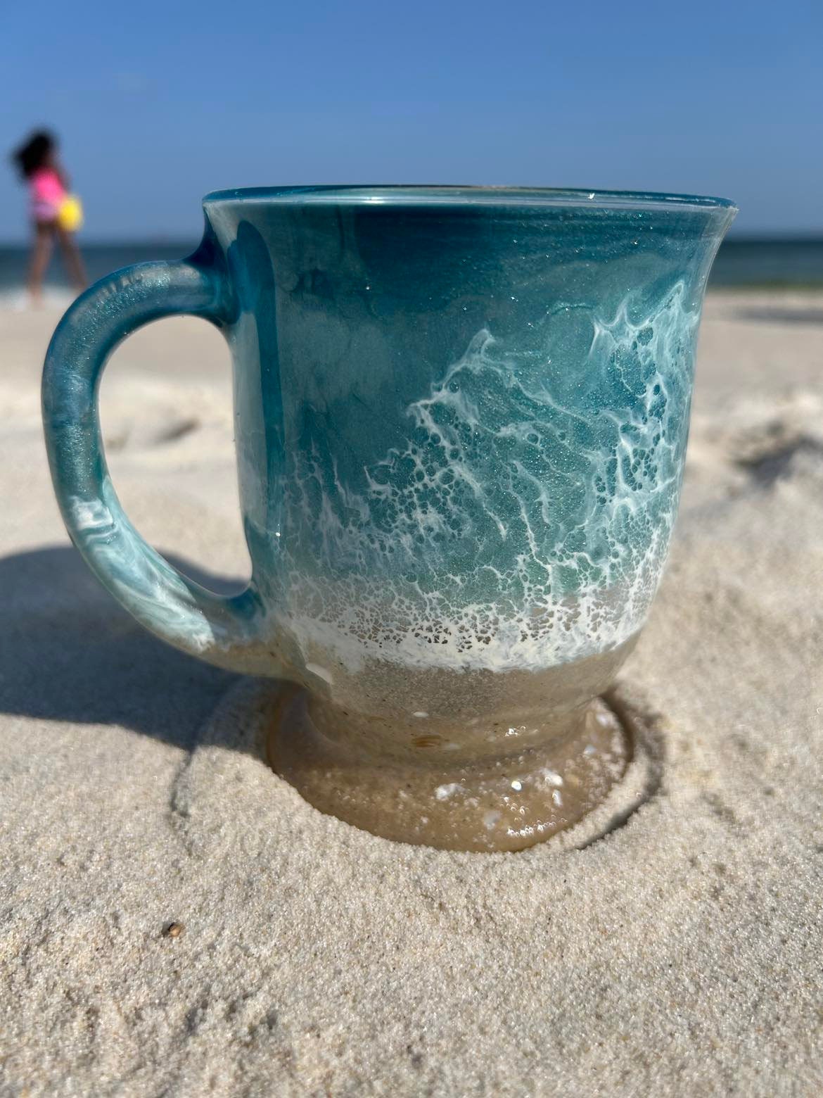 Beach-inspired coffee mug and glassware
