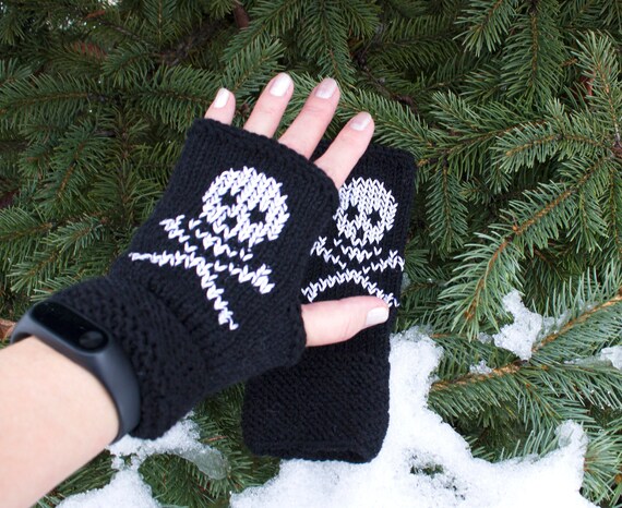 hand knitted fingerless gloves arm warmers