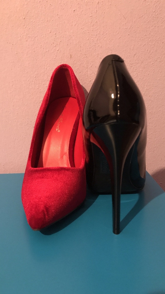 Zapatos de terciopelo de mujer y efecto vinilo España