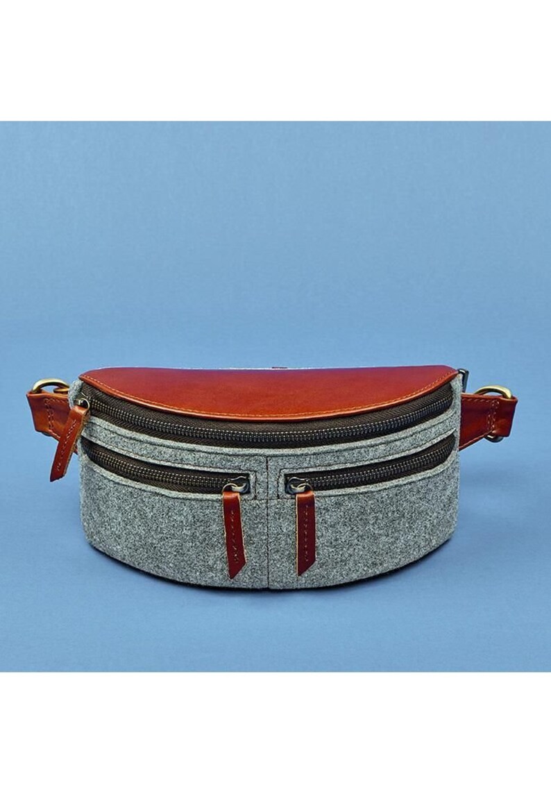 Summer bag Wool felt bag Wool felted bag Felt purse Wool bag Zipper bag Casual bag Bags and purses Gift bags Bum bag