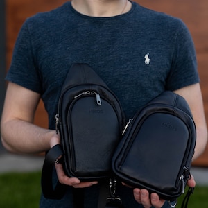 Compact Crossbody Bag for Men: Stylish Sling, Convenient Chest Bag, Hands-Free Fanny Pack.