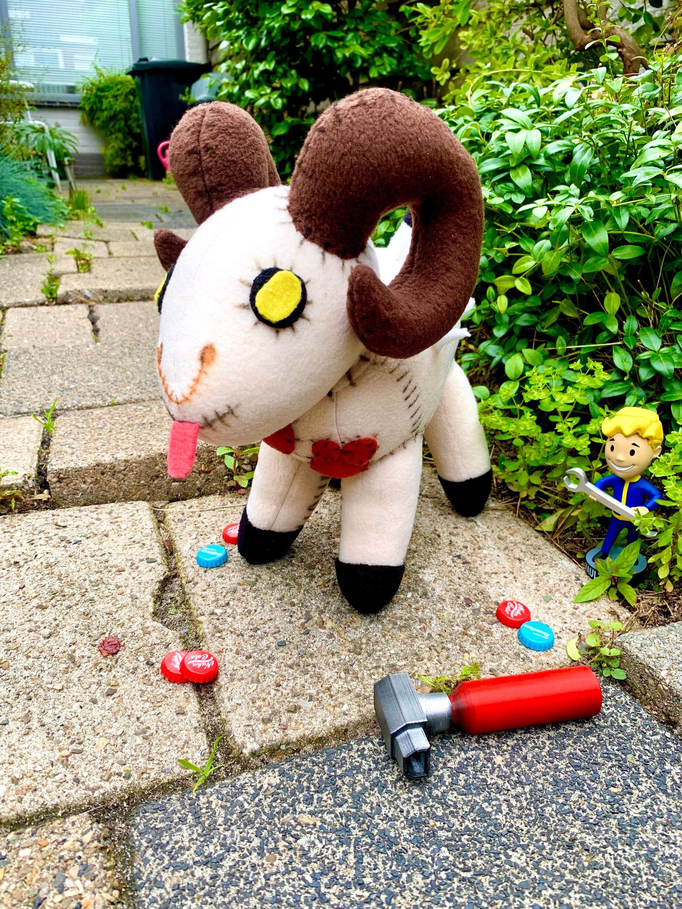 Sheepsquatch Plushie - Cryptid- Games- Cosplay - Etsy