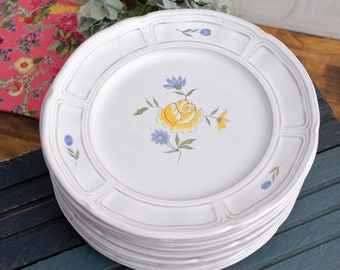 1970s ~ RARE French Vintage HENRIOT QUIMPER Faience Decorative Scalloped Dinner Plate ~ Handmade Earthenware ~ Artist Signed Plate