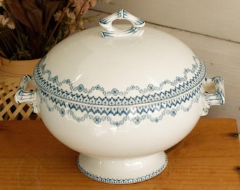 1920s ~ "ARRAS" Sarreguemines U&C ~ French Antique Ironstone Blue Transferware Small Soup Tureen "Soupiere" ~ Terre de Fer Faience