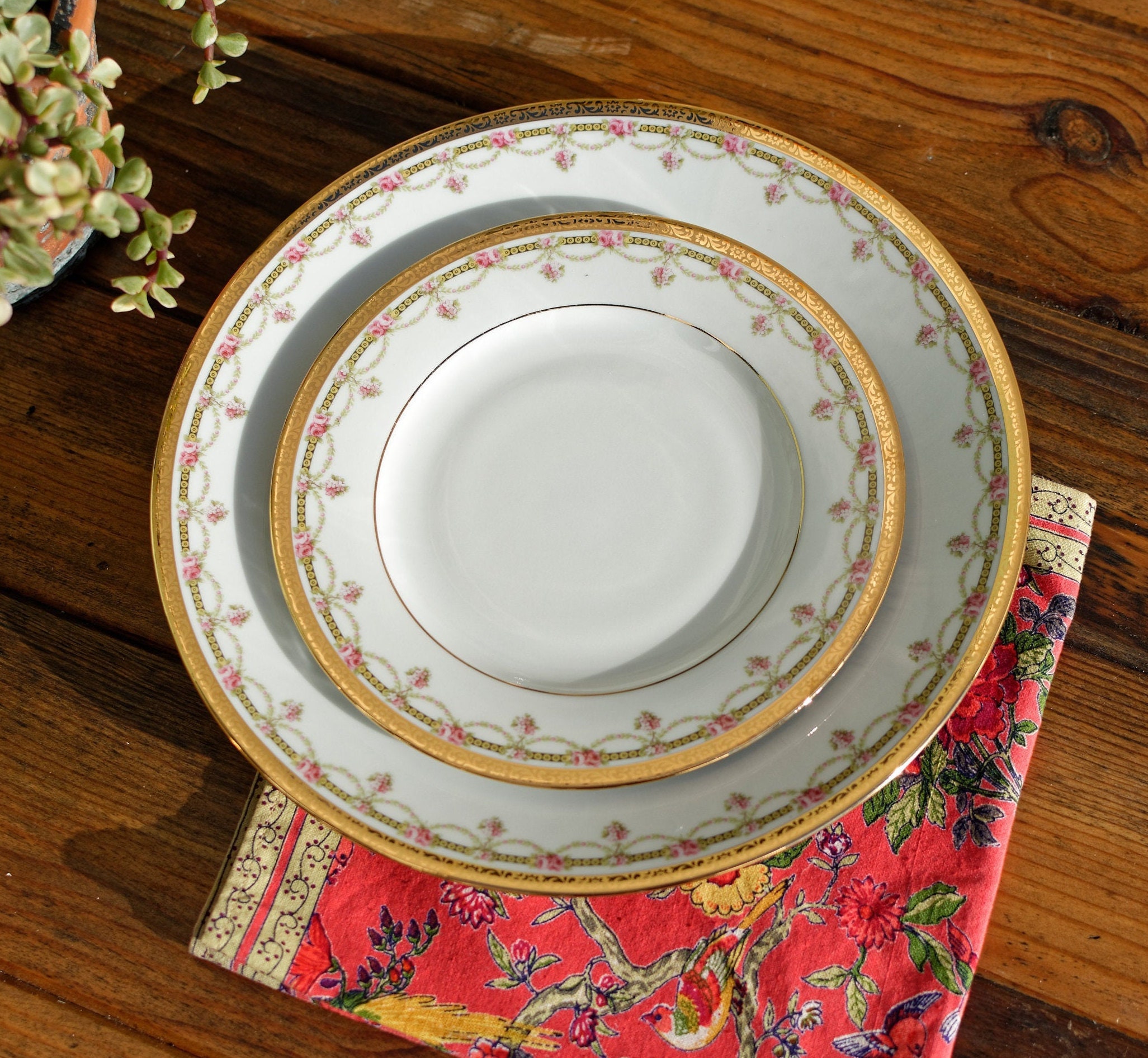 Fin Des Années 1900 ~ Porcelaine Fine Limoges Vintage Français Or à Motifs Garni Fabriqué Par Le Cél