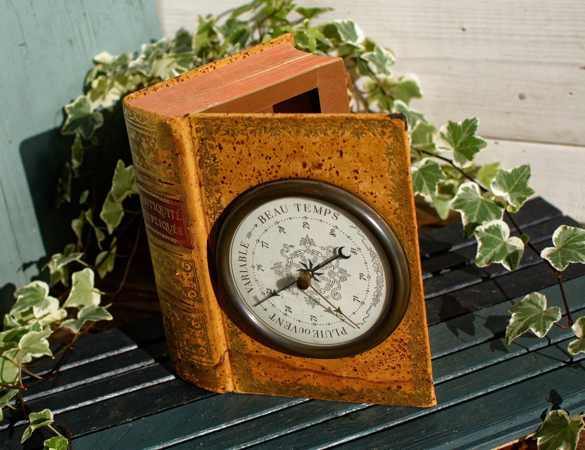 Français Vintage Antique Hidden Box Book avec Baromètre ~ Antiquité Expliquée Secret Reclaimed Keeps