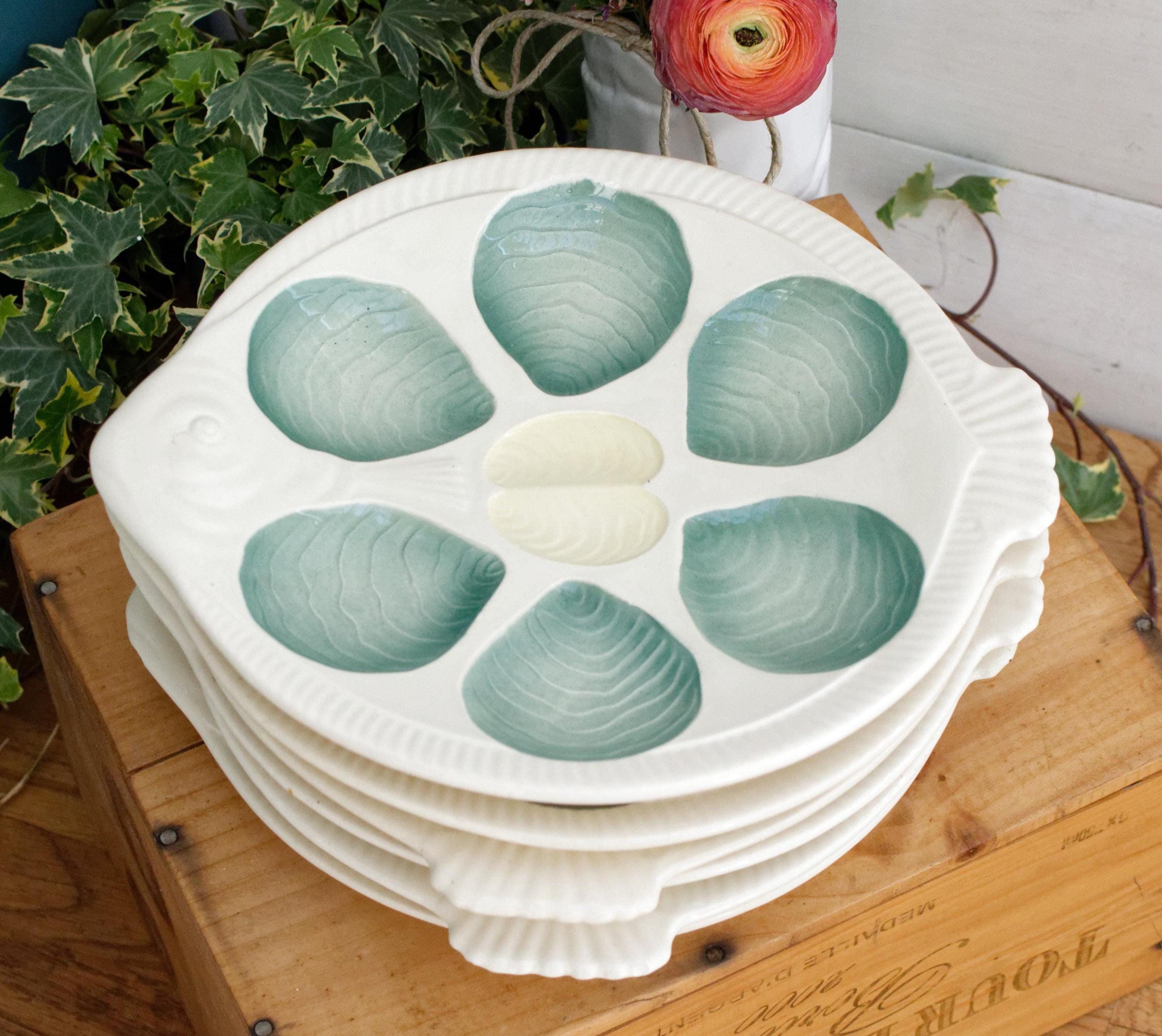 * Moulin des Loups ❀ 水色チェックプレート (a) Moulin Des Loups Plates - Etsy