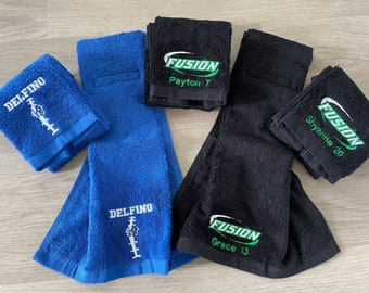 Besticktes Fußballtuch mit Klettverschluss, leichtes, weiches, saugfähiges Sporttuch