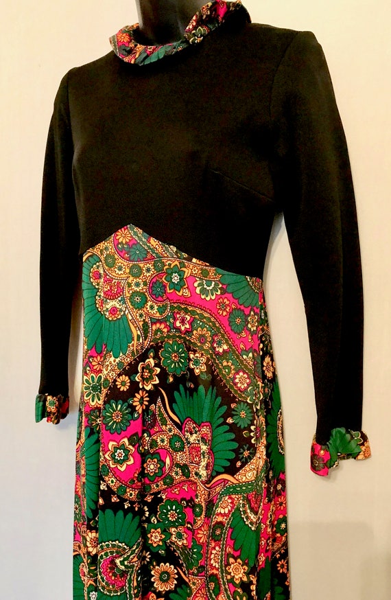 Psychedelic 60s Hostess Maxi Dress LV0090