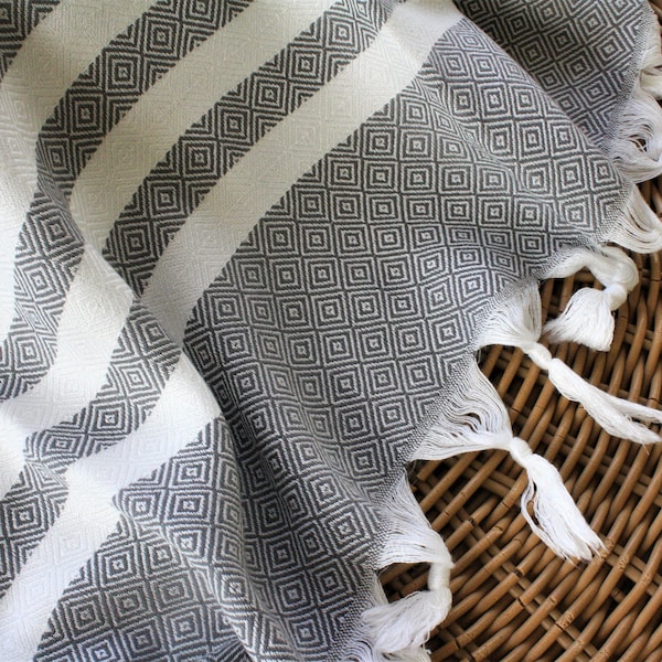 Bamboo Beach Wrap, Sauna Wrap, Pareo Sarong, Diamond Peshtemal, boho shawl, ethnic scarf, Turkish Peshtemal Soft DIAMOND GRAY 40x70"