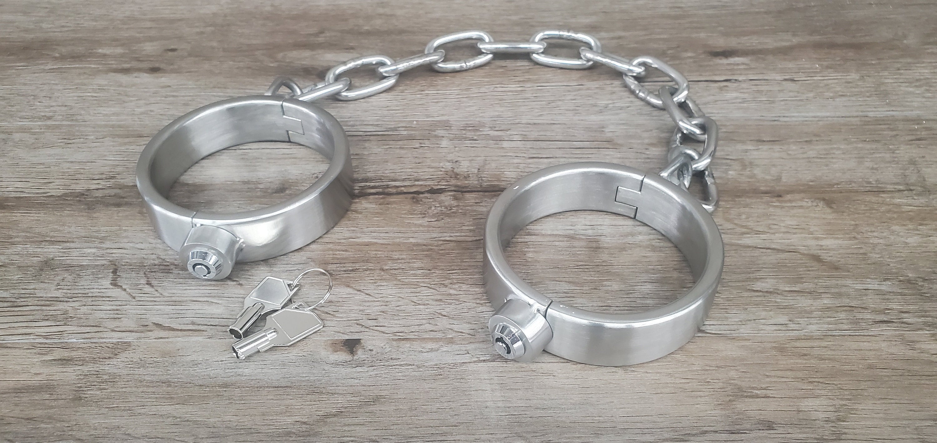 Ankle Edelstahl 1 Wide Locking Leg Restraint Manschetten mit D-Ring  Klapp-Besitz BDSM Bondage Sub Submissive Lock Master Mistress Fesseln -  Etsy.de
