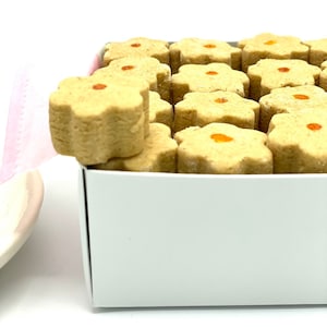 Homemade  fresh baked Chickpeas Nokhodchi Cookies yalda Nowrouz Norooz Haftseen