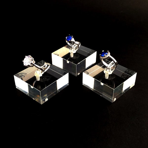 Clear Acrylic Ring Display Stands Holder Blocks Modern Showcase Premium Grade for Jewelry Sales Home Photo Taking