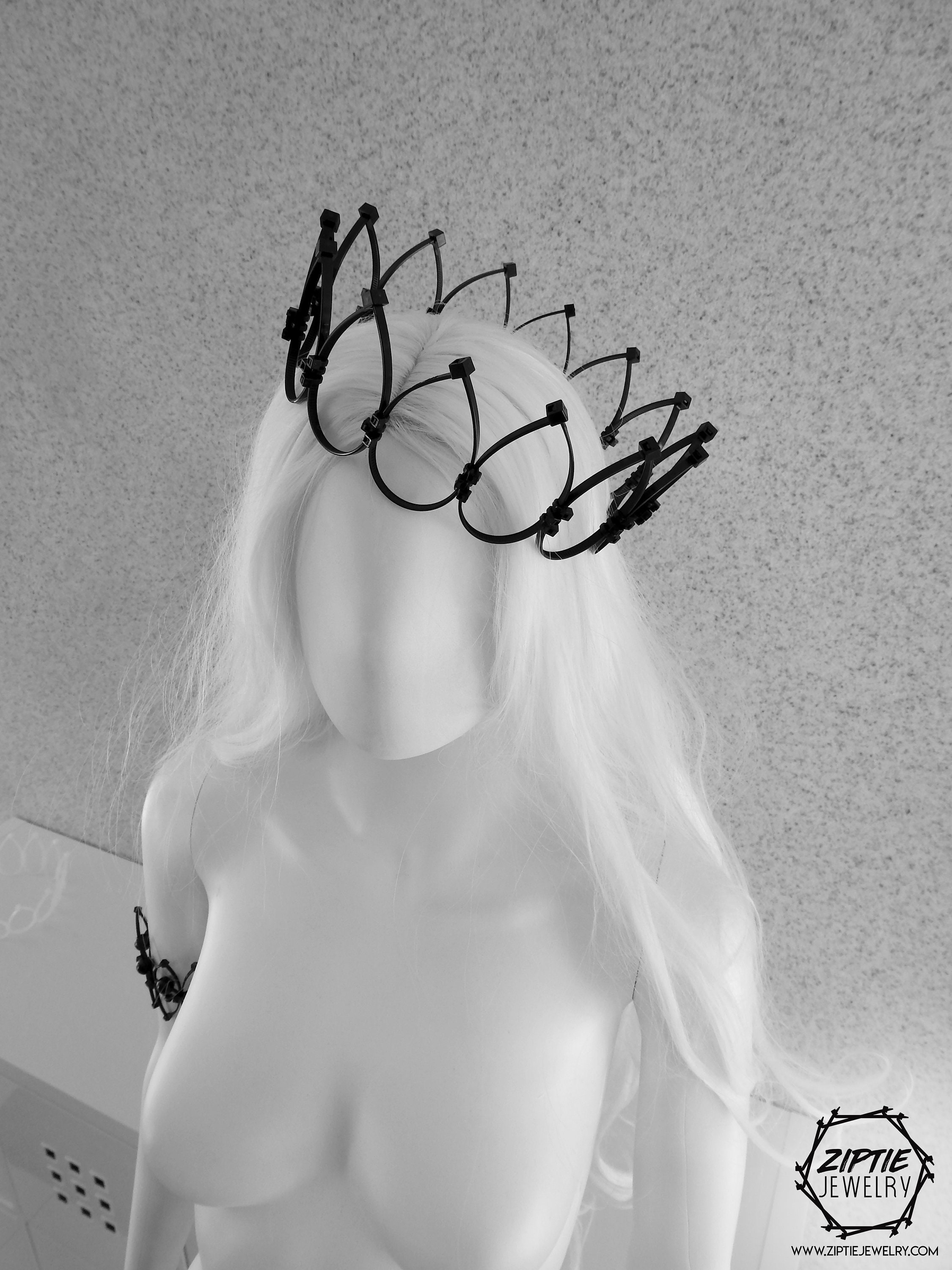 Black Zip Tie Crown / Minimalist Black Crown / King Crown