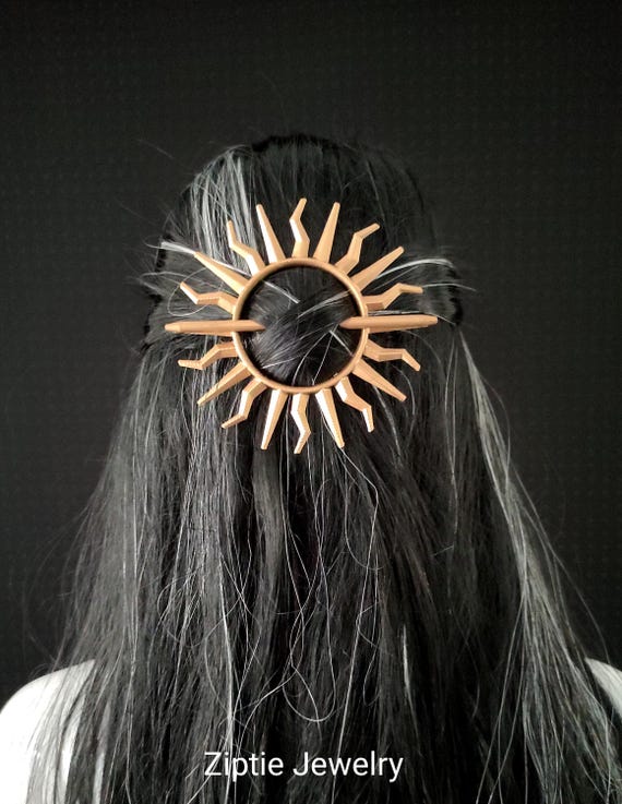 Sunburst Gold Hair Pin - Lightweight, Sturdy & Comfortable  display picture 1