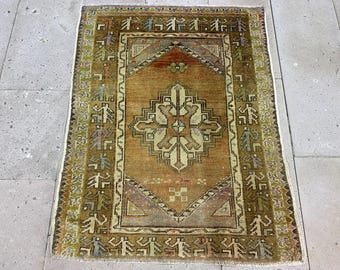 ヴィンテージトルコウールラグ：3x3.9フィートの手編みボヘミアン玄関