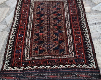 2x3 Antique Beluc Wool Rug: Handknotted Afghanistan Carpet