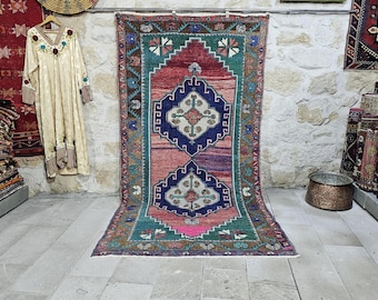 Vintage Turkish Wool Rug 5x9: Handwoven Medallion Tribal Carpet