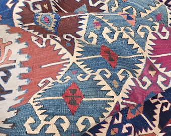 Antique Turkish Kilim Rug – 1850s Anatolian Wool Flatweave Runner