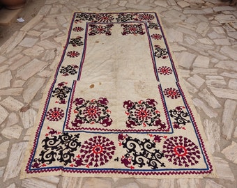 Antique uzbek suzani,Uzbekistan Tribal Silk Embroidered,Table Top,Old suzani