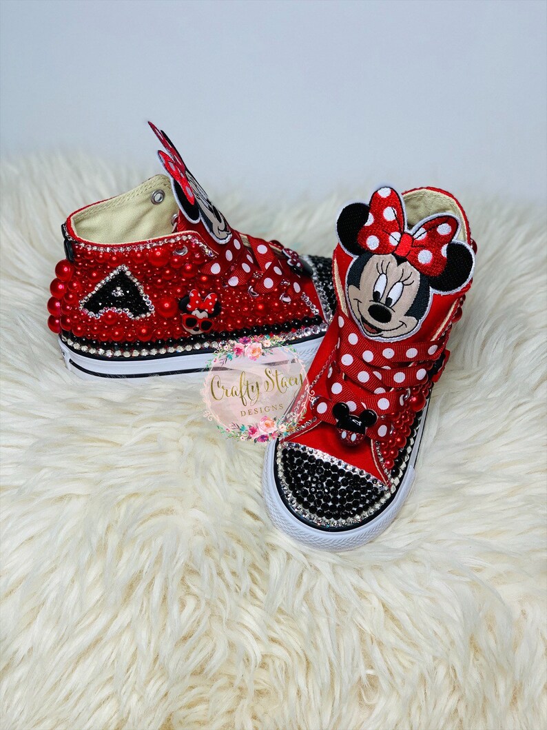 minnie mouse shoes size 7