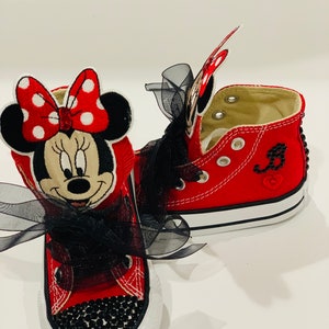 Minnie Mouse Swarovski converse, Minnie Mouse bling converse, Minnie Mouse shoes