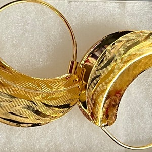 Medium Size Fulani Earring (Gold Tone)
