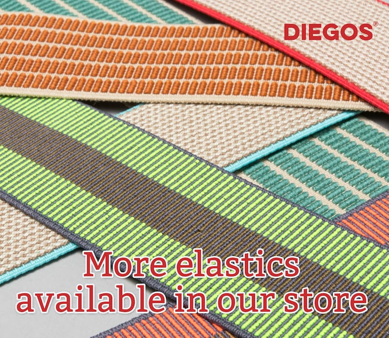 Puede incluir: Primer plano de gomas el&aacute;sticas de colores con diferentes patrones. El texto "M&aacute;s el&aacute;sticos disponibles en nuestra tienda" est&aacute; impreso en la parte inferior de la imagen.