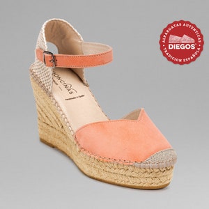 Espadrille low discount wedges closed toe