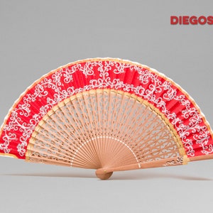 Hand painted Spanish Abanico hand fan made in Valencia - Lolita abanico fan - ideal size to accompany beautiful choreographies