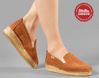 Women's suede classic cognac brown low wedge Maria espadrilles shoes, hand made and hand stitched in northern Spain | DIEGOS®