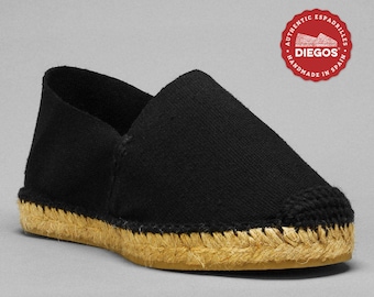 Diegos® Classic flat black espadrilles shoes sewn in black  | Made in Spain, hand stitched  | For both men and women