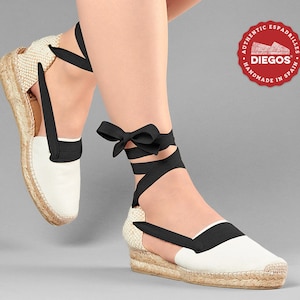 Basque low wedge ivory espadrilles shoes - Basque laces, choose your color - hand stitched in Spain - Vintage dancing Spanish shoes