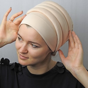 Biege turban volumizer