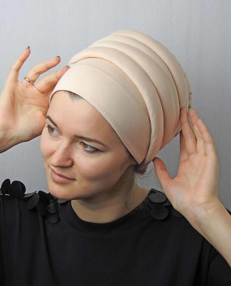Biege turban volumizer