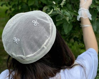 Cute Vintage Beret Summer for Women. Beige Elegant Beret for Her. Spring Breathable Hat. Lightweight Stylish Non-Slippery Hat