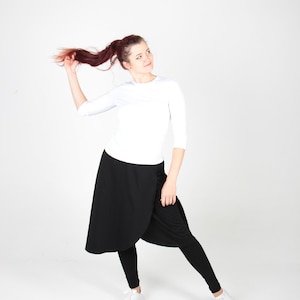 Wrap Skirt With Leggings For Woman. Lightweight Yoga Leggings. Womens Tennis Skirted Leggings. Ankle-length Sport Leggings For Girls