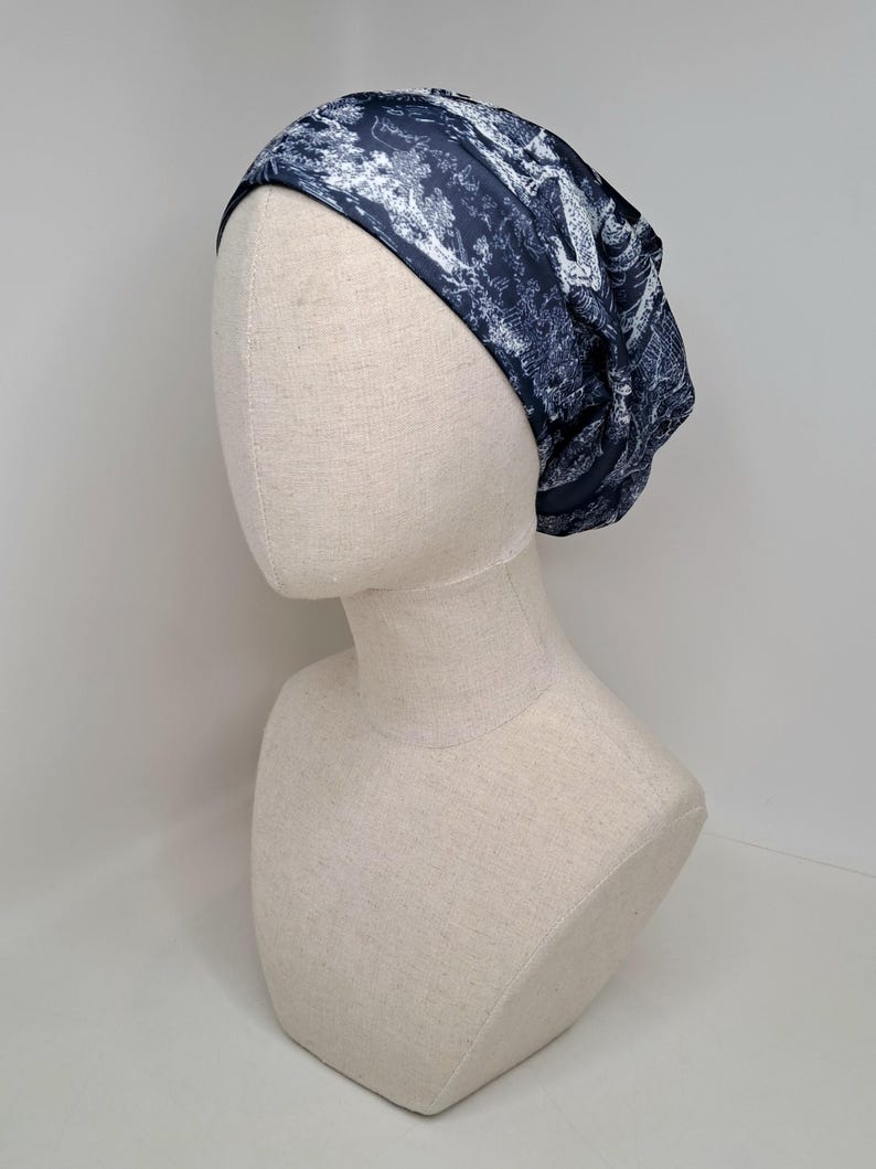 Blue Beanie hat for girls
