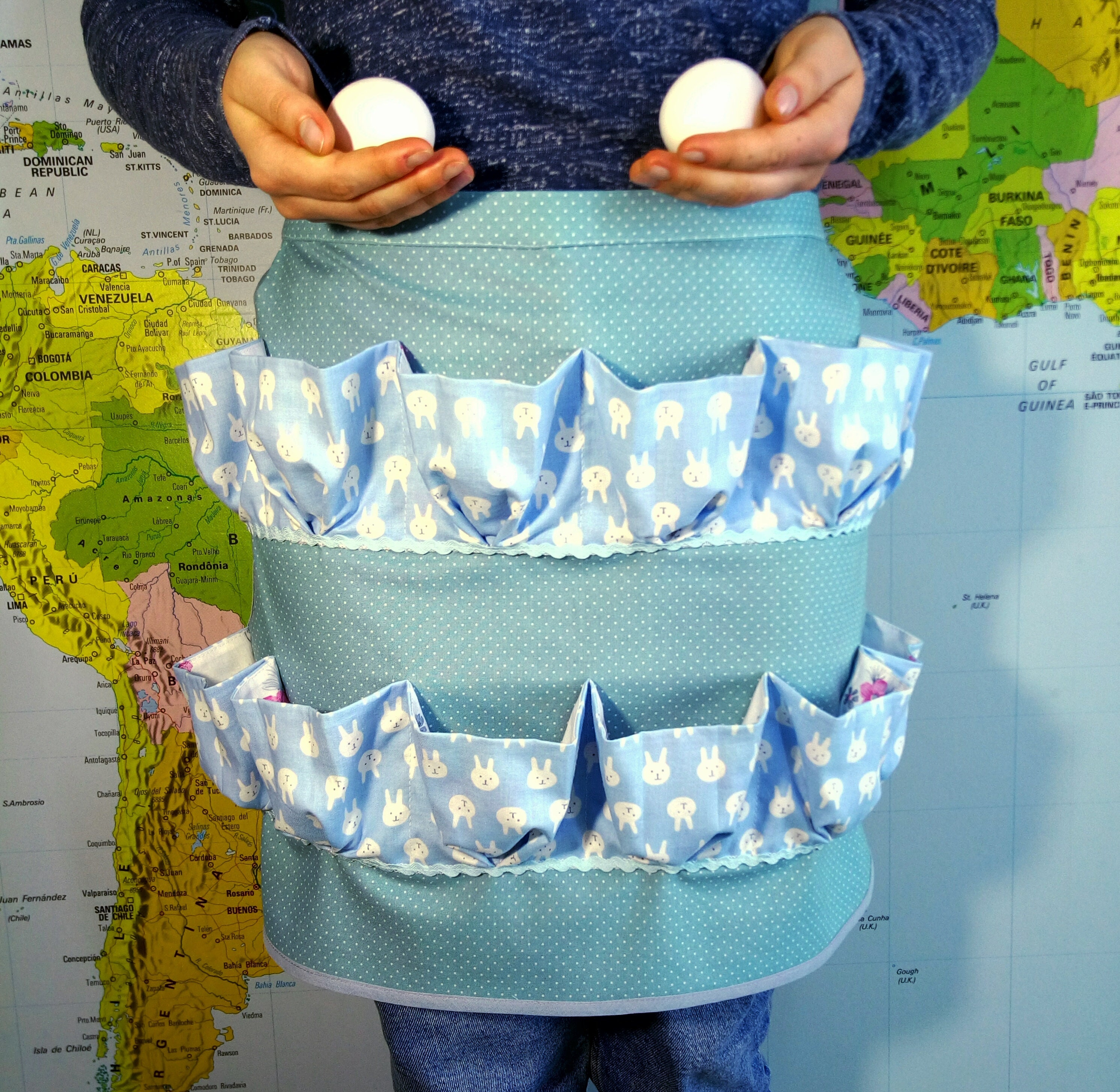 Easy Egg Collecting Apron for Farmers. Fast to Sew in a Weekend