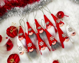Snowflake Gnomes , 4 pcs Mini Gnomes, Christmas Decor, Scandinavian Gnomes, Strap Gnome