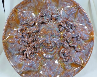 Centre de table de sculpture avec méduse en céramique émaillée