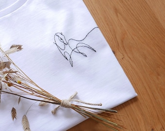 Customizable hand-embroidered organic cotton T-shirt - GRAPHIC HORSE