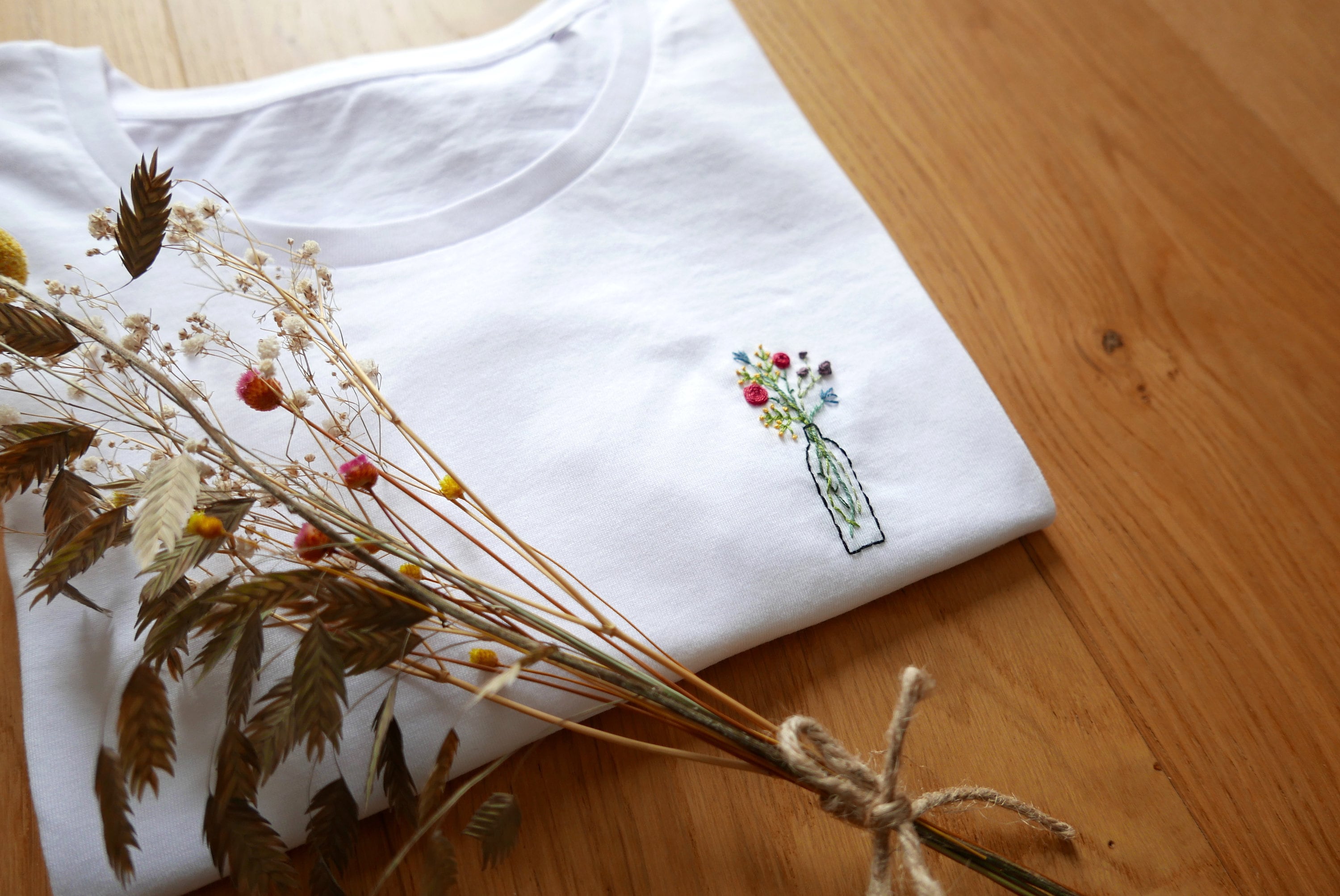 カ*ン様 Embroidery Shirt by Julien Villevoy Embroidered Shirt by Julien Villevoye